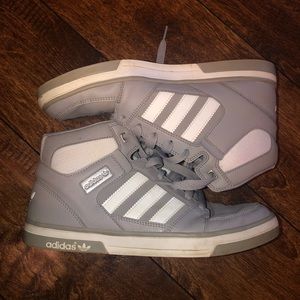 Adidas High tops! Size: 7